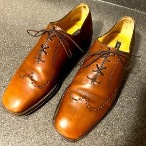 Magnanni dress shoes 10.5 D - made in Spain
